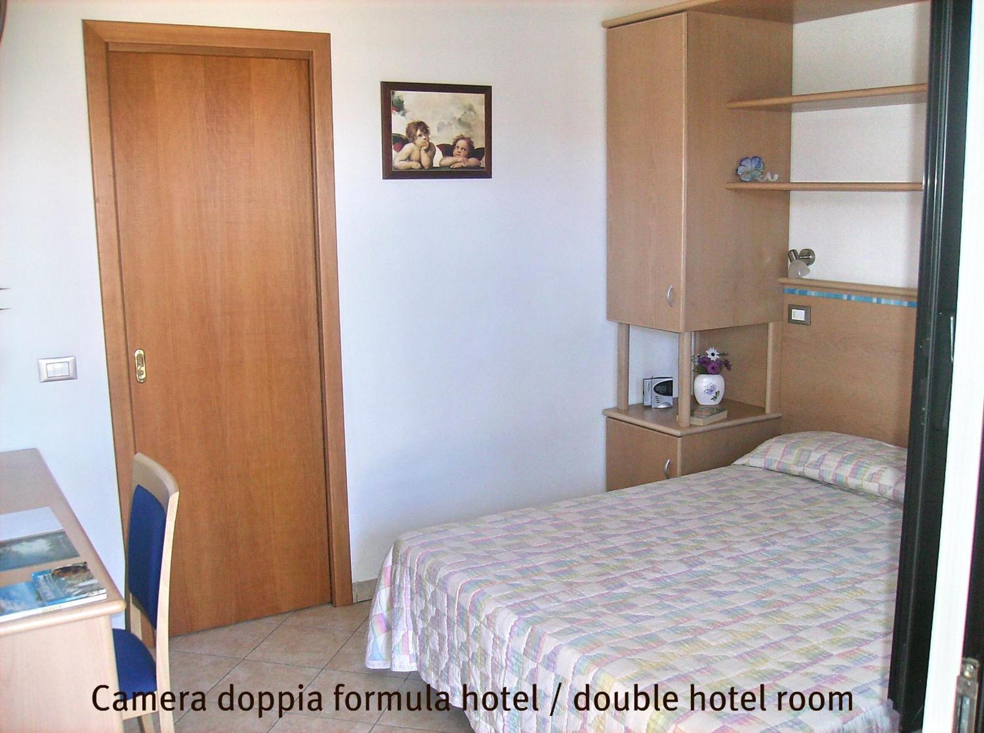 Hotel Residence Riviera Calabra Zambrone Exterior foto